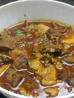 আলু দিয়ে খাসীর মাংসের ঝোল রেসিপির প্রধান ছবি