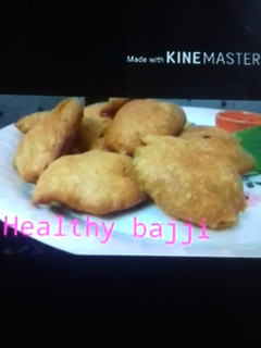 ஹெல்தி பஜ்ஜி (Healthy bajji recipe in tamil) செய்முறை முக்கிய புகைப்படம்