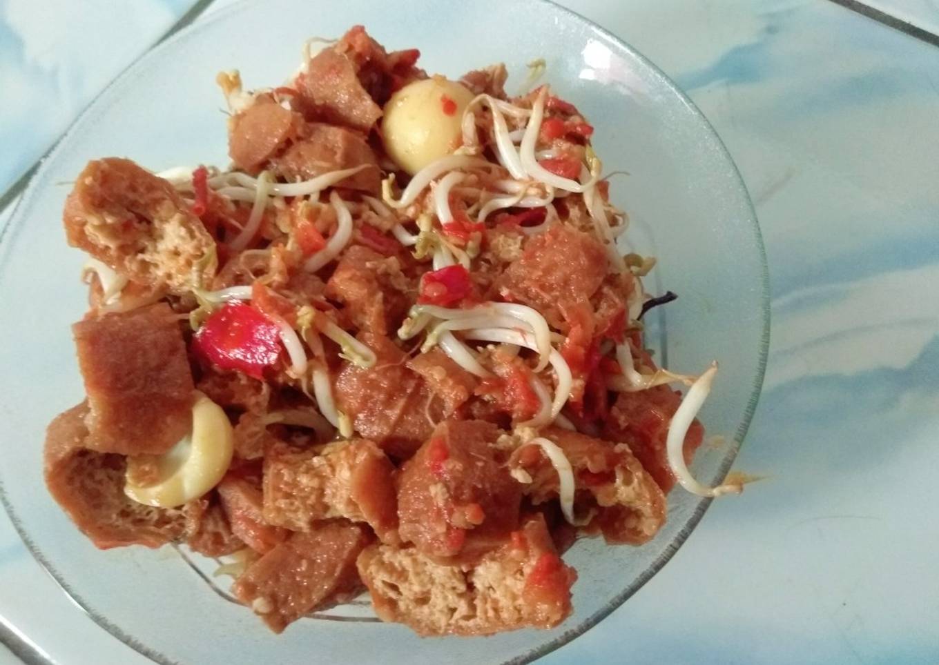 Rica rica tahu kulit