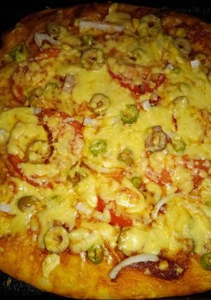صورة لوصفة احلى بيتزا بالبيض خطيره