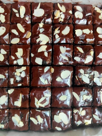 Cara Gampang Membikin Resep Shiny Fudgy Brownies yang  Bikin Ketagihan Anti Ribet, Uenak Banget