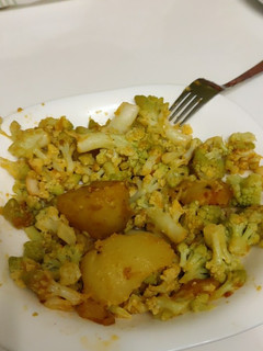 Una foto de Romanescu con ajo, patata cocida y pimentón
