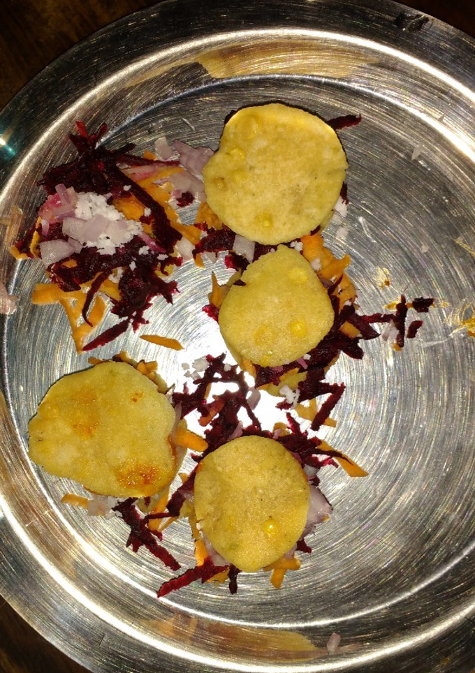 சேலம் தட்டு வடை செட் (salem thattuvadai set recipe in tamil) செய்முறை முக்கிய புகைப்படம்