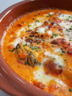 Una foto de Canelones de butifarra y pisto