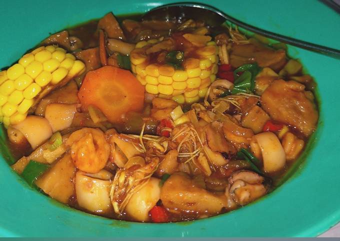 Seafood Saus Padang