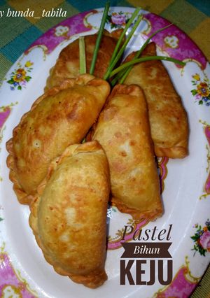 Foto resep Pastel Keju isi Bihun Wortel Kentang