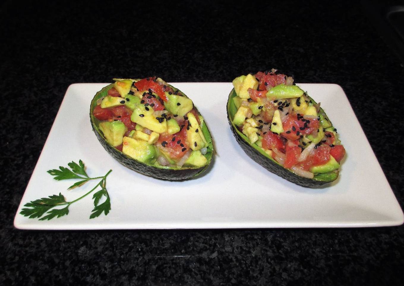 Aguacate rellenas con bacalao