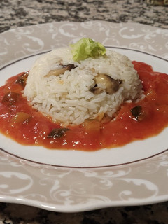 Una foto de Arroz a la cubana con champiñones