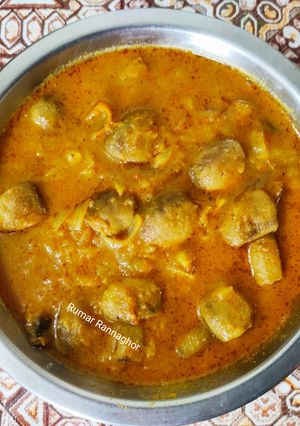 মাশরুম কষা (mushroom kosha recipe in Bengali) রেসিপির প্রধান ছবি