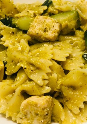 A picture of Zucchini Chicken Pesto Pasta.