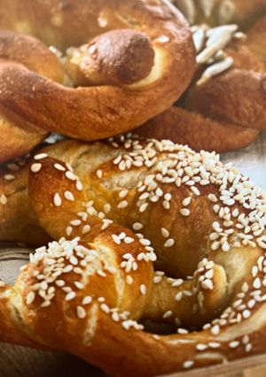 Zdjęcie przepisu Precle (Książka Thermomix).