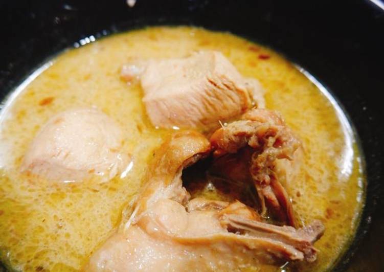 Bagaimana Membuat Opor Ayam, Menggugah Selera