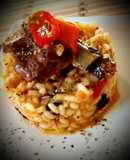 Arroz con costilla y camagrocs