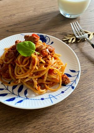 A picture of Spaghetti Bolognese 🍝.