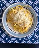 Espagueti con salsa de pimiento