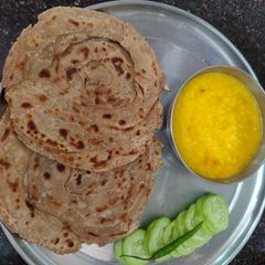 A picture of Desi Ghee Laccha Parantha.
