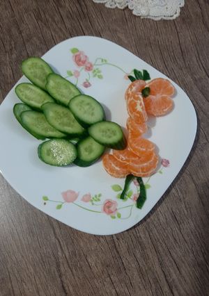 عکسی از دستور تزیین میوه کودک