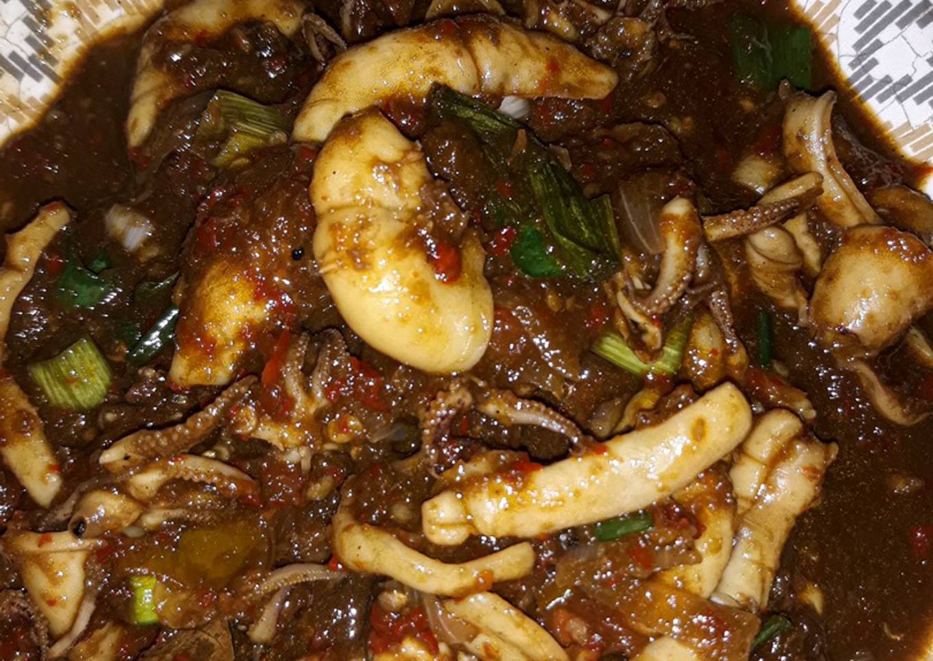 Rika-Rika🦑🦑🦑 cumi hitam