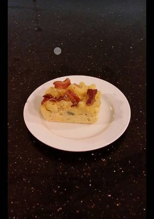 A picture of Individual Creamy Macaroni and Cheese Bites.