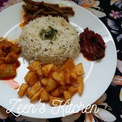 A picture of Ghee Rice.