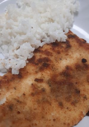 Una foto de Milanesa de lenguado✨