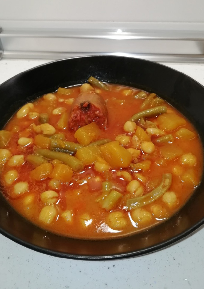 Una foto de Potaje de habichuelas verdes y calabaza