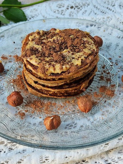 Una foto de 🍌Mini pancakes de banana sin harina, sin azúcar, sin edulcorantes.... Con elemento sorpresa 🥞🍌