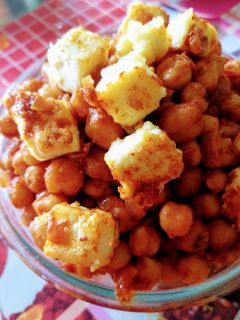 চানা মশালা (Chana masala recipe in bengali) রেসিপির প্রধান ছবি
