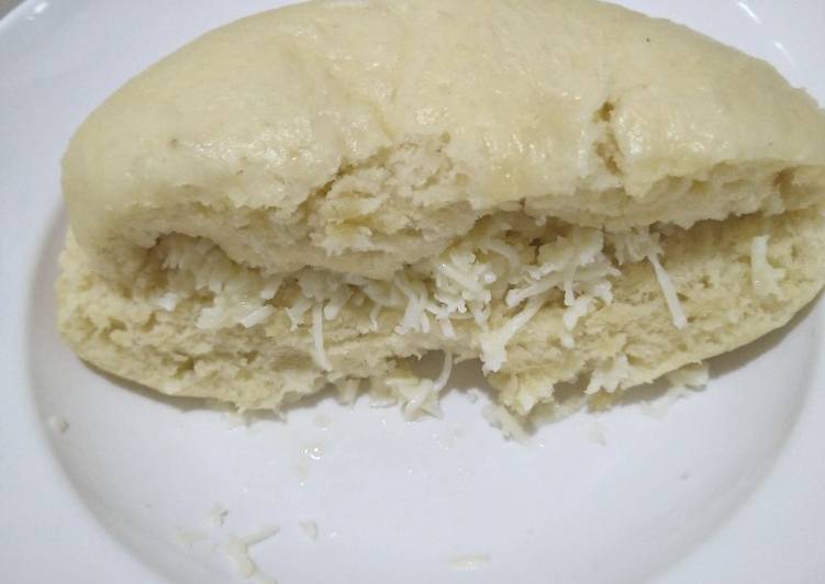 Cara Gampang Menyiapkan 15. Roti Kukus Keju Susu Empuk Anti Gagal