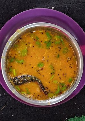 A picture of Khatti Mitthi Tuver Dal.