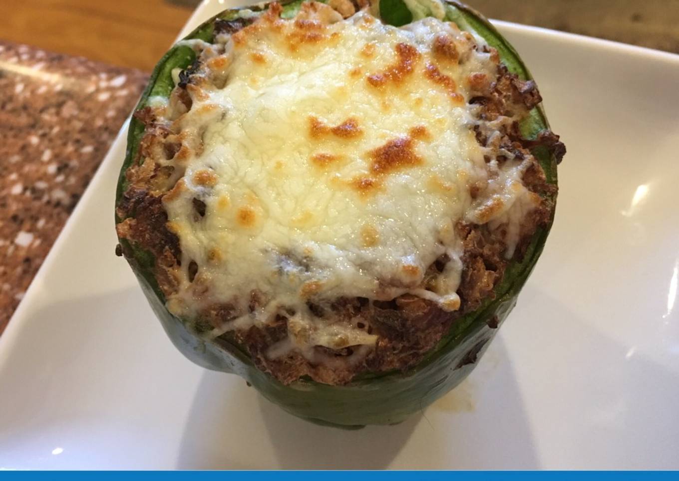 Sliced ​​beef with pepper q queso bianco cheese