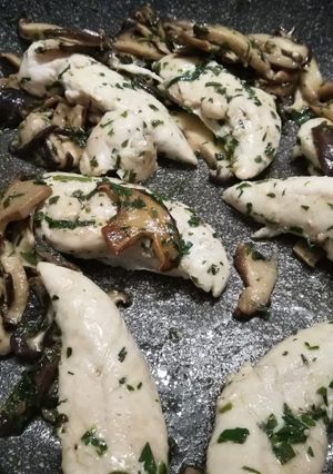 Foto di Pollo e funghi shiitake
