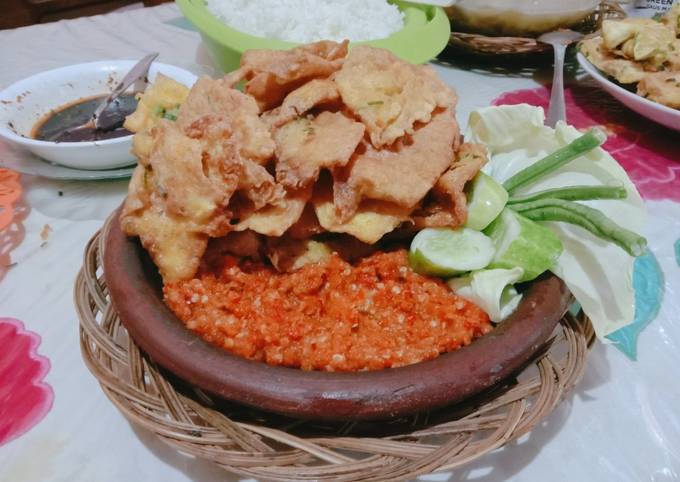 Resep Telur Crispy Sambal Geprek Oleh Rachma Cookpad