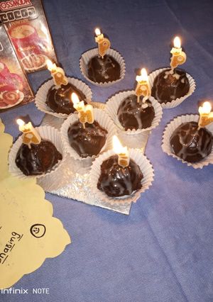 A picture of Fudge balls.