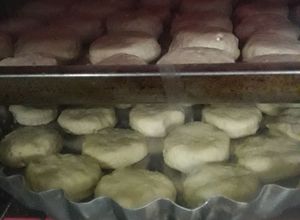 Una foto de Bizcochitos con crema de leche. Para el mate.😋