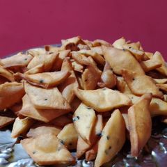 A picture of নিম্কি.