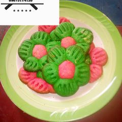 A picture of Colorful cookies.