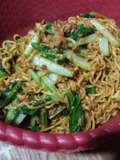 Foto resep Mi goreng tek tek seadanya