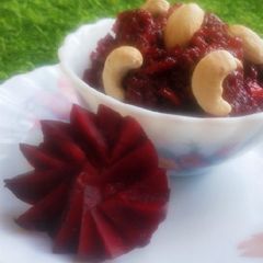 A picture of Beetroot halwa.