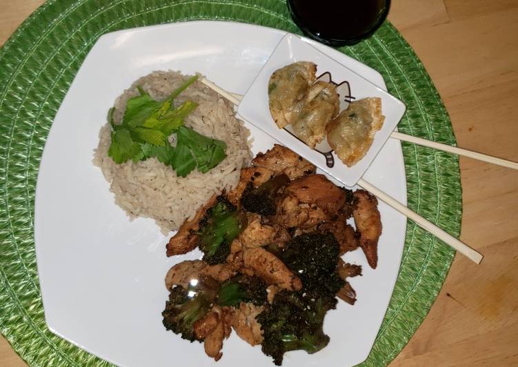 Recipe of Appetizing Hibachi at Home; Chicken & Broccoli