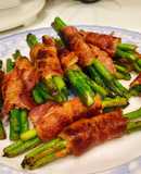 Ba rọi hun khói cuộn măng tây Rán