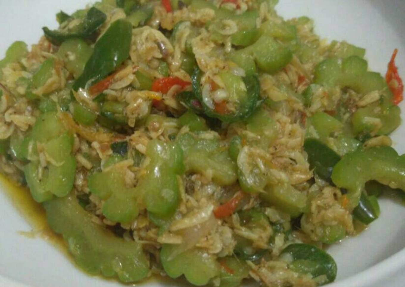 Oseng tumis pare udang rebon