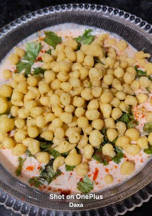 A picture of 5 minute Crunchy Boondi Raita.