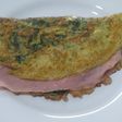Omelette espinaca, jamón y queso