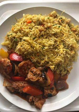 A picture of Fried Rice & Spaghettini.