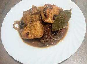 Foto principal de Bonito encebollado al pimentón