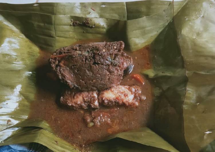 Cara membuat Botok kluwek iwak wagal atau patin yang nikmat Untuk Jualan