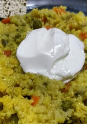 A picture of Broken Wheat Pulav.