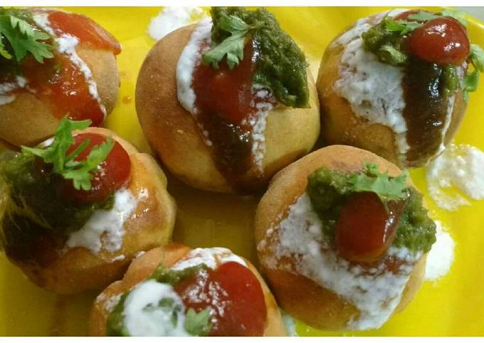 Stuffed Baked Bati Chaat