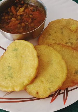 धूसका (Dhuska recipe in Hindi) रेसिपी मुख्य फोटो